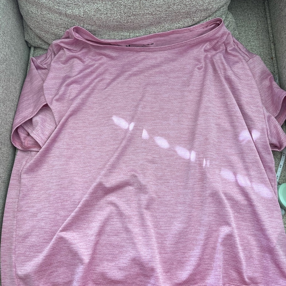 Under armour shirt xl